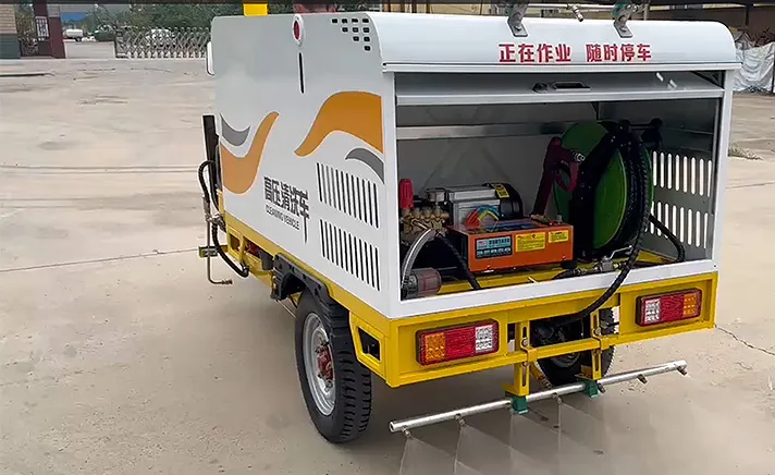 700L大容量不锈钢水箱